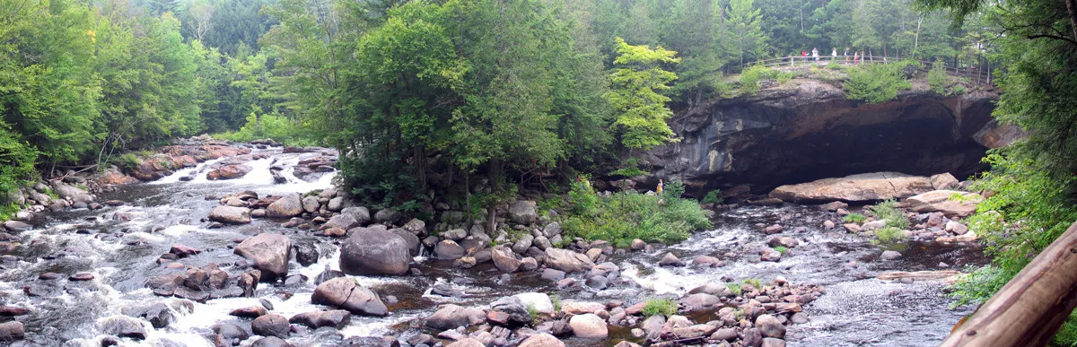 Natural Stone Bridge & Caves